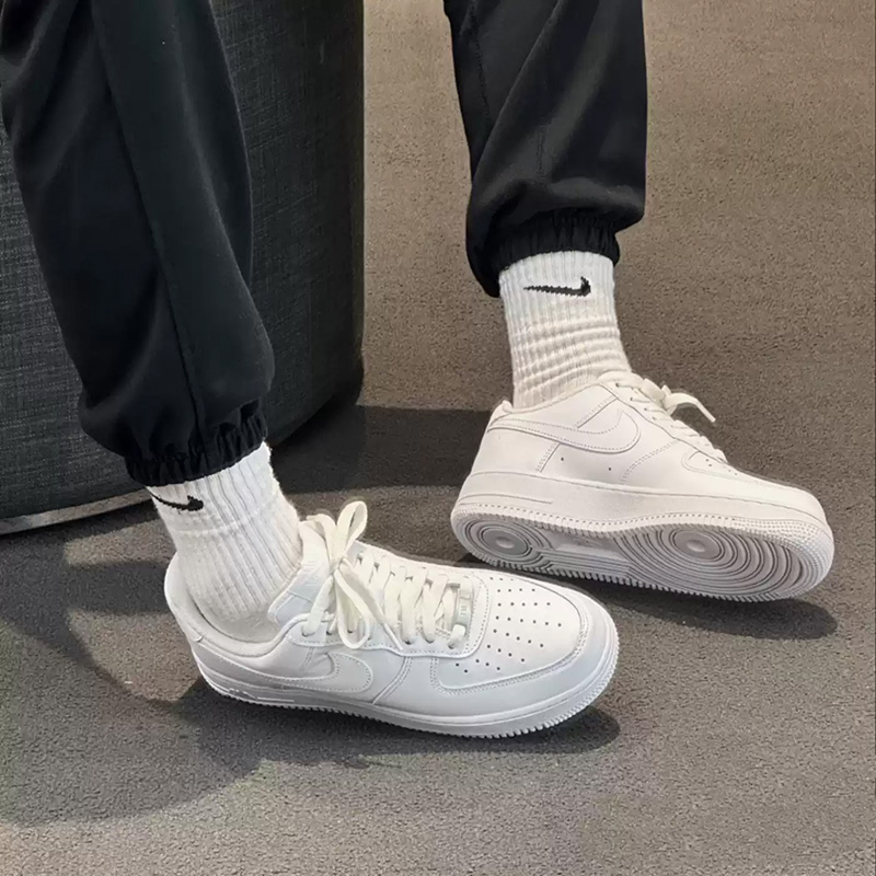 Nike Air Force 1 Pure White Ai - đánh giá và giá Men'S Shoes Nike Air Force