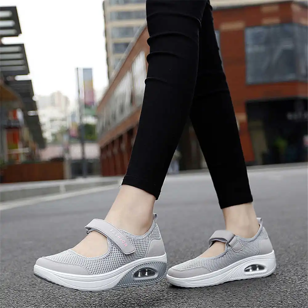 36-41 Demi-season Colored Snea - đánh giá và giá Men'S Shoes Different Types